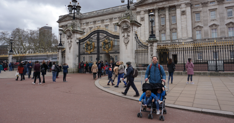 Renting a Stroller in London: Airtots Review