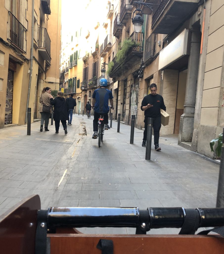 Looking for something active to do in Barcelona? Renting bikes in Barcelona is a great way to see the city and get some exercise! A family trip to Barcelona isn't complete without renting bikes!